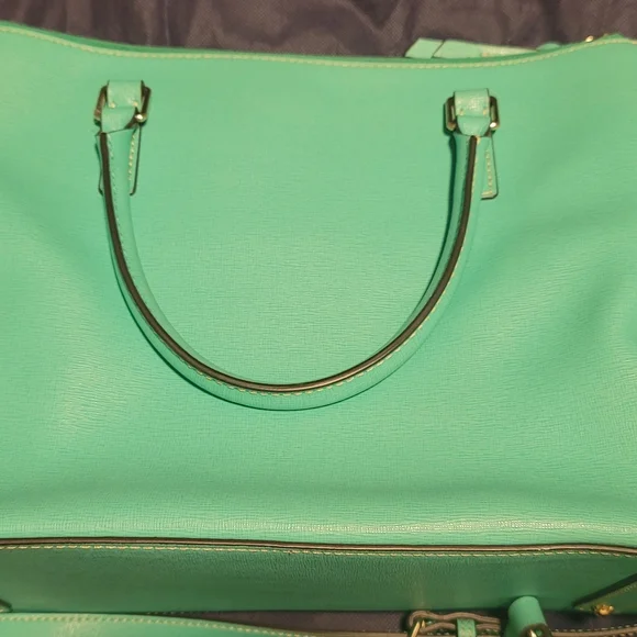 New Dooney & Bourke Willa zip Satchel